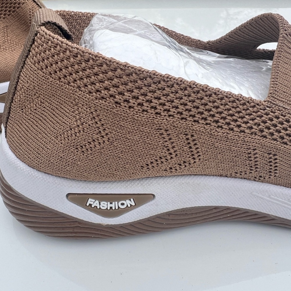 Women’s Knit Slip-On Walking Shoes - Taupe - Picture 5 of 6